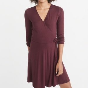 Abercrombie & Fitch Knit Wrap Dress